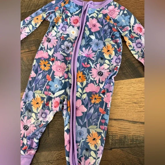 Little Sleepies DUSK BLOOMS Floral
Zippy Footie - Picture 4 of 5